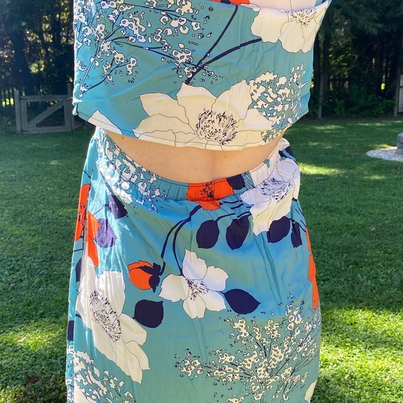 Banana Republic Open Back Dress, Size 2 - Picture 3 of 6